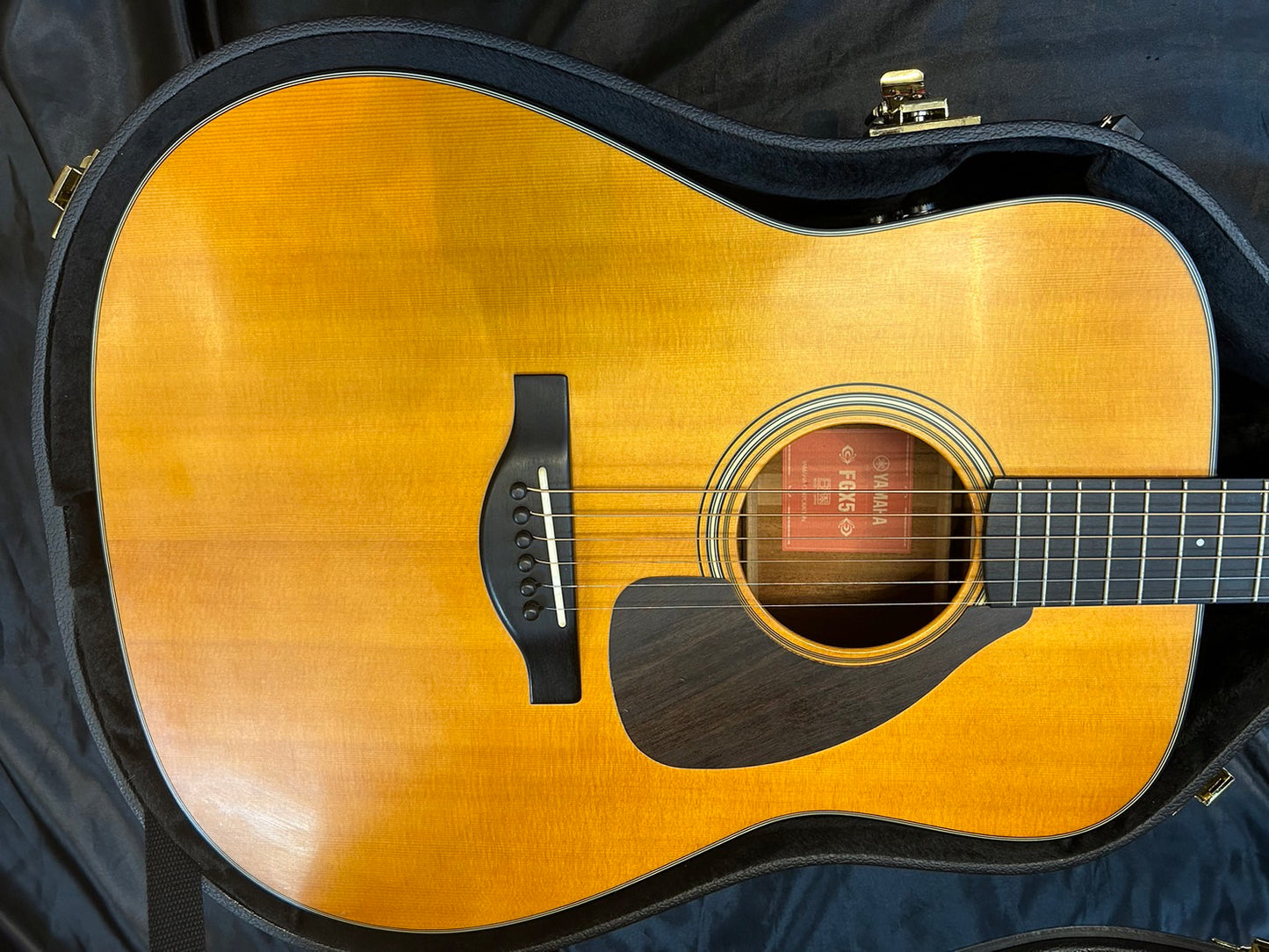 【中古】YAMAHA  ヤマハ  エレクトリック・アコースティックギター FGX5