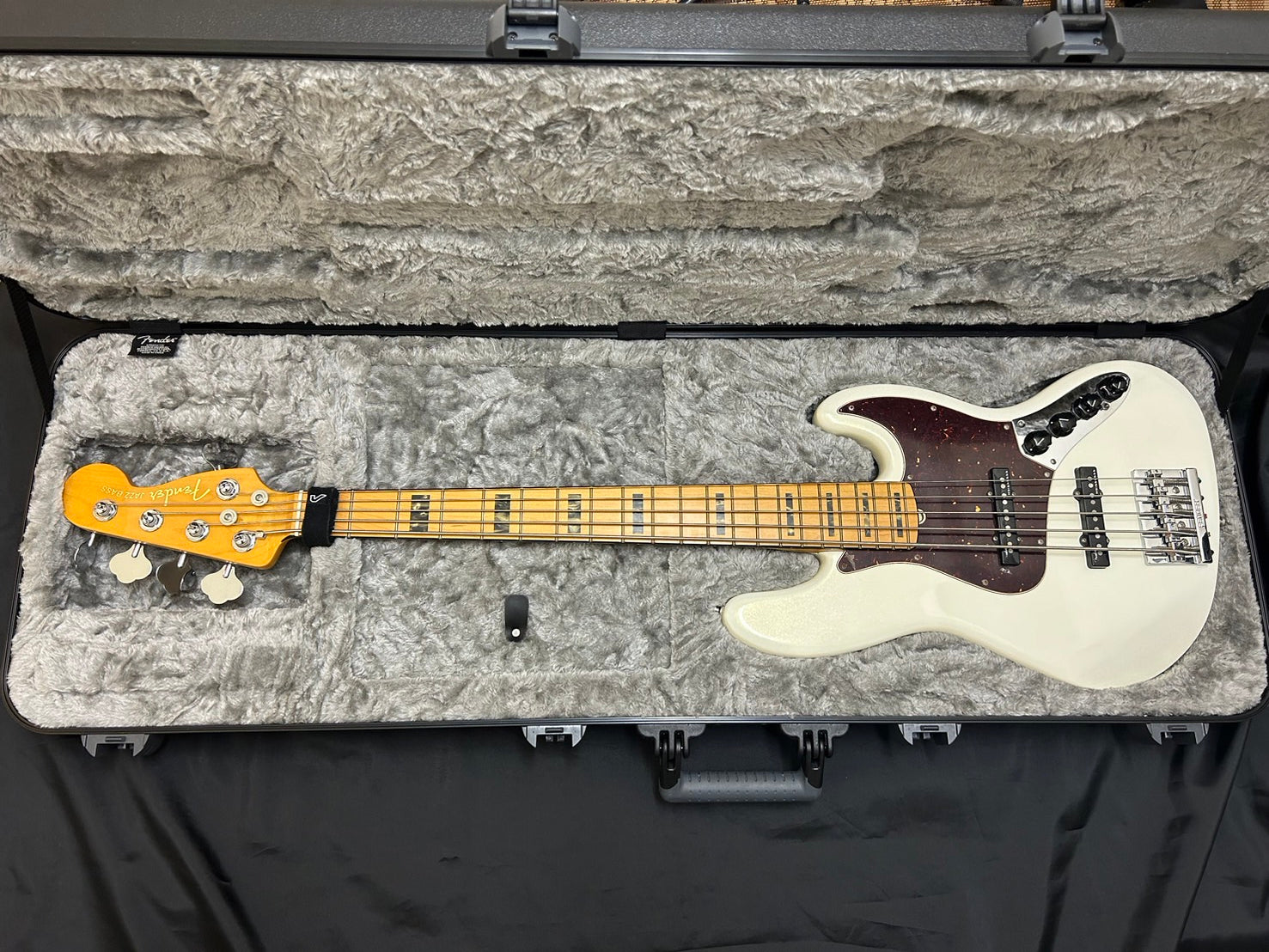 中古】Fender USA / American Ultra Jazz Bass V Maple Fingerboard Arctic P –  アルペジオ楽器