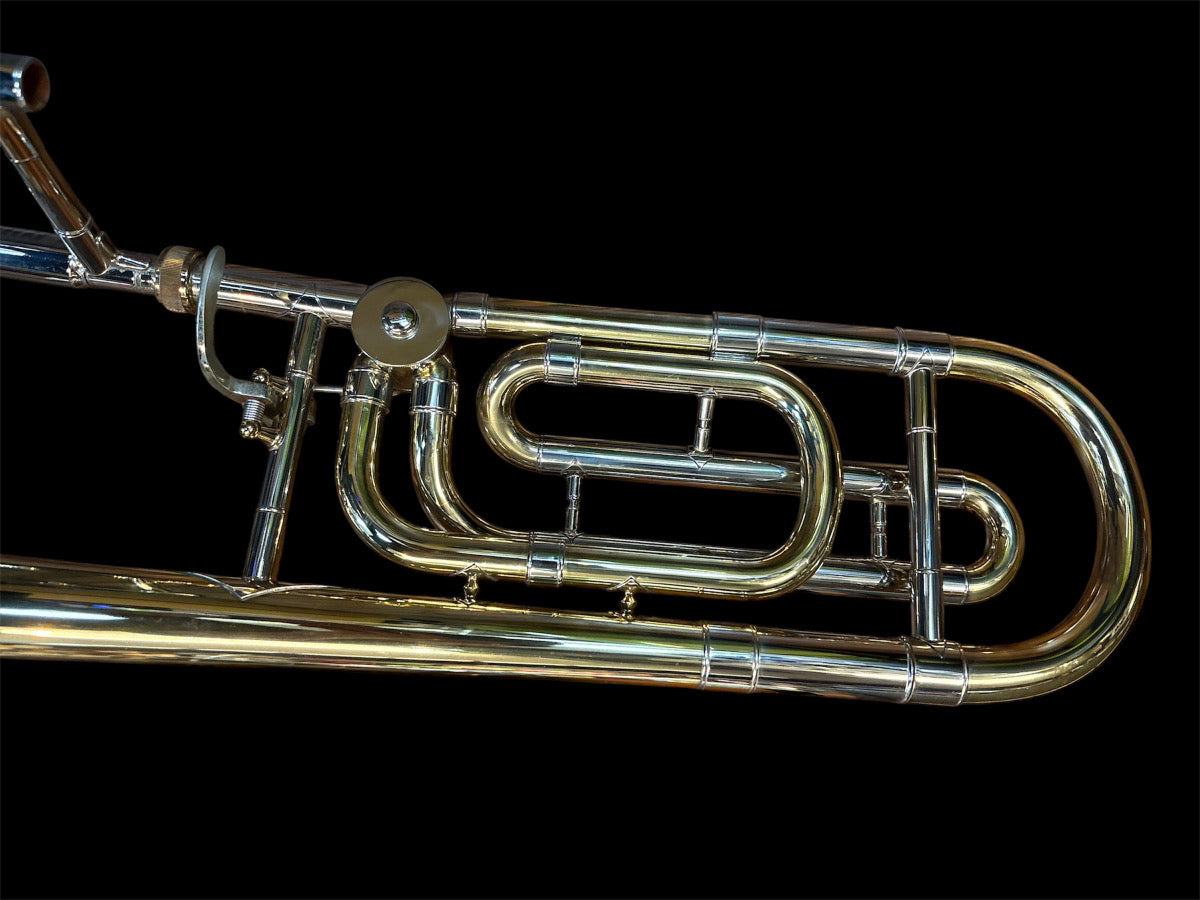 BACH　36KG　中細管トロンボーン　洗浄済 V.bach corporation Model 36 トロンボーン - メルカリ