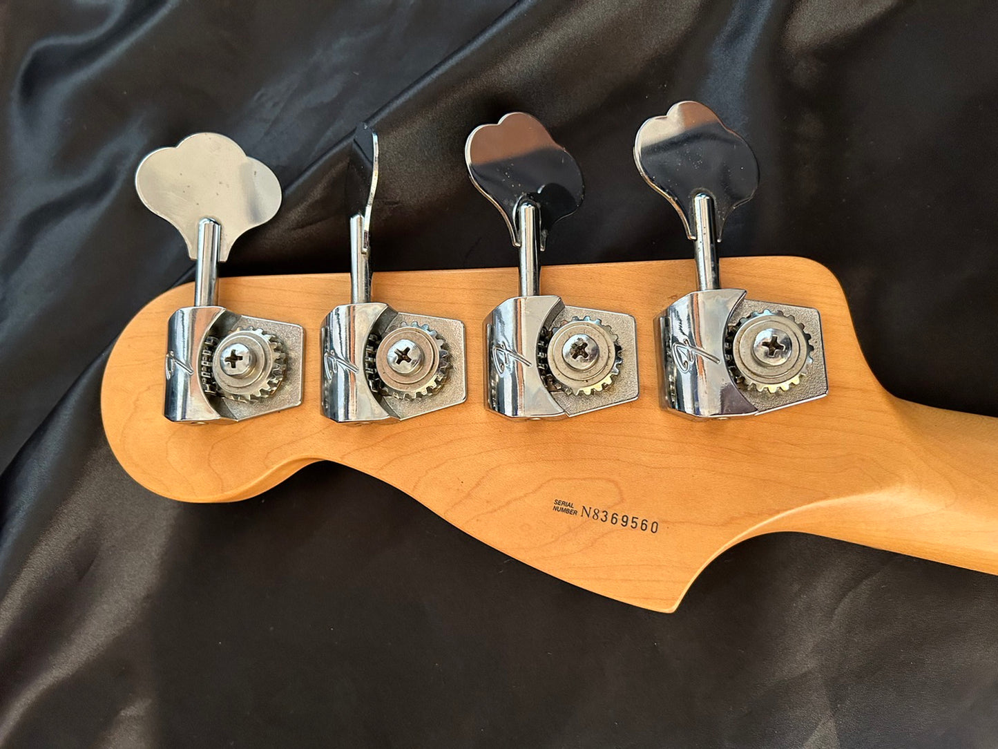 【中古】フェンダーUSA Fender American Standard Precision Bass  1999年製