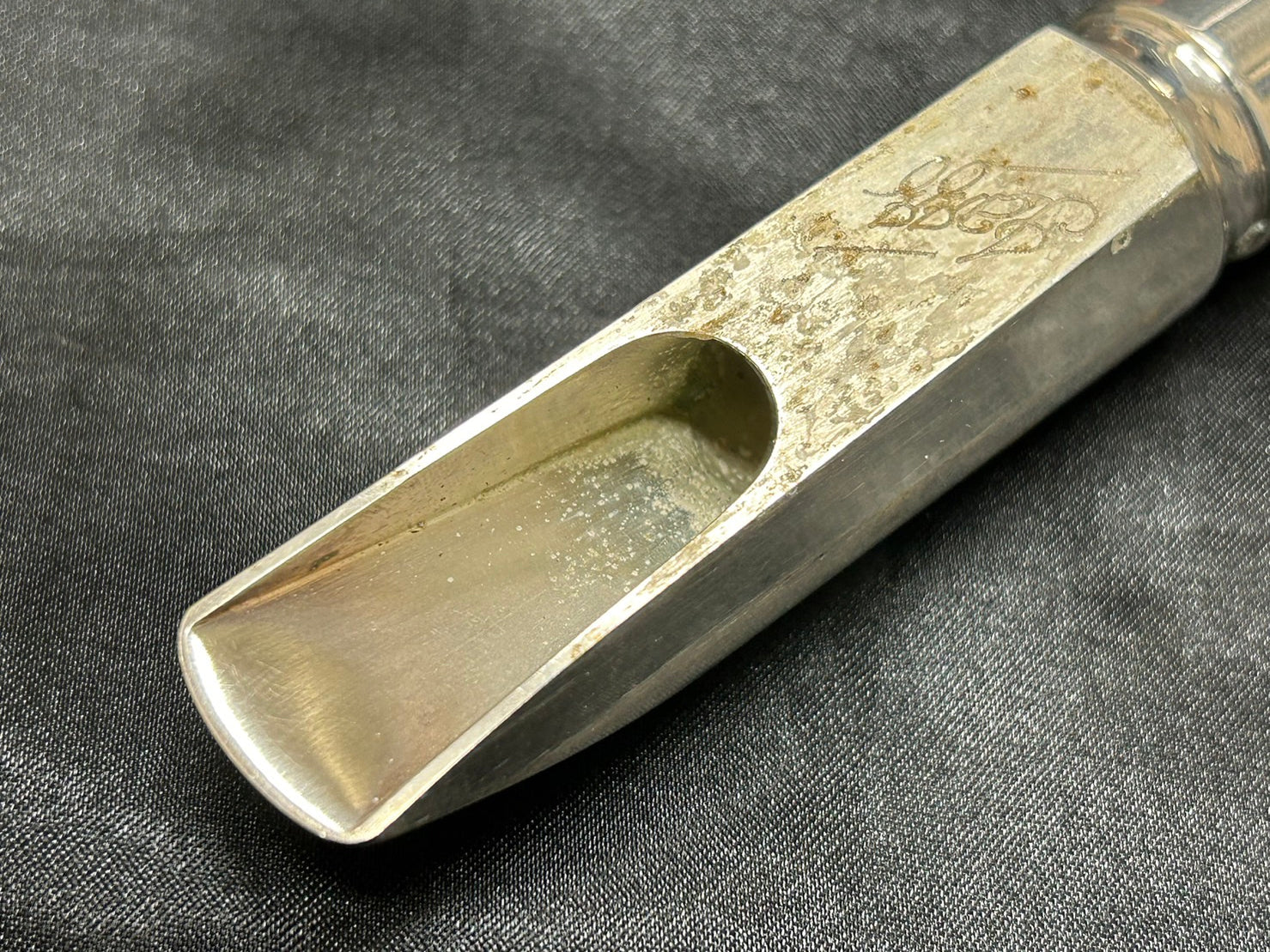 中古 Selmer （セルマー）ジャズメタル C☆ アルトサックス用マウスピース/リガチャー・キャップ付 – アルペジオ楽器