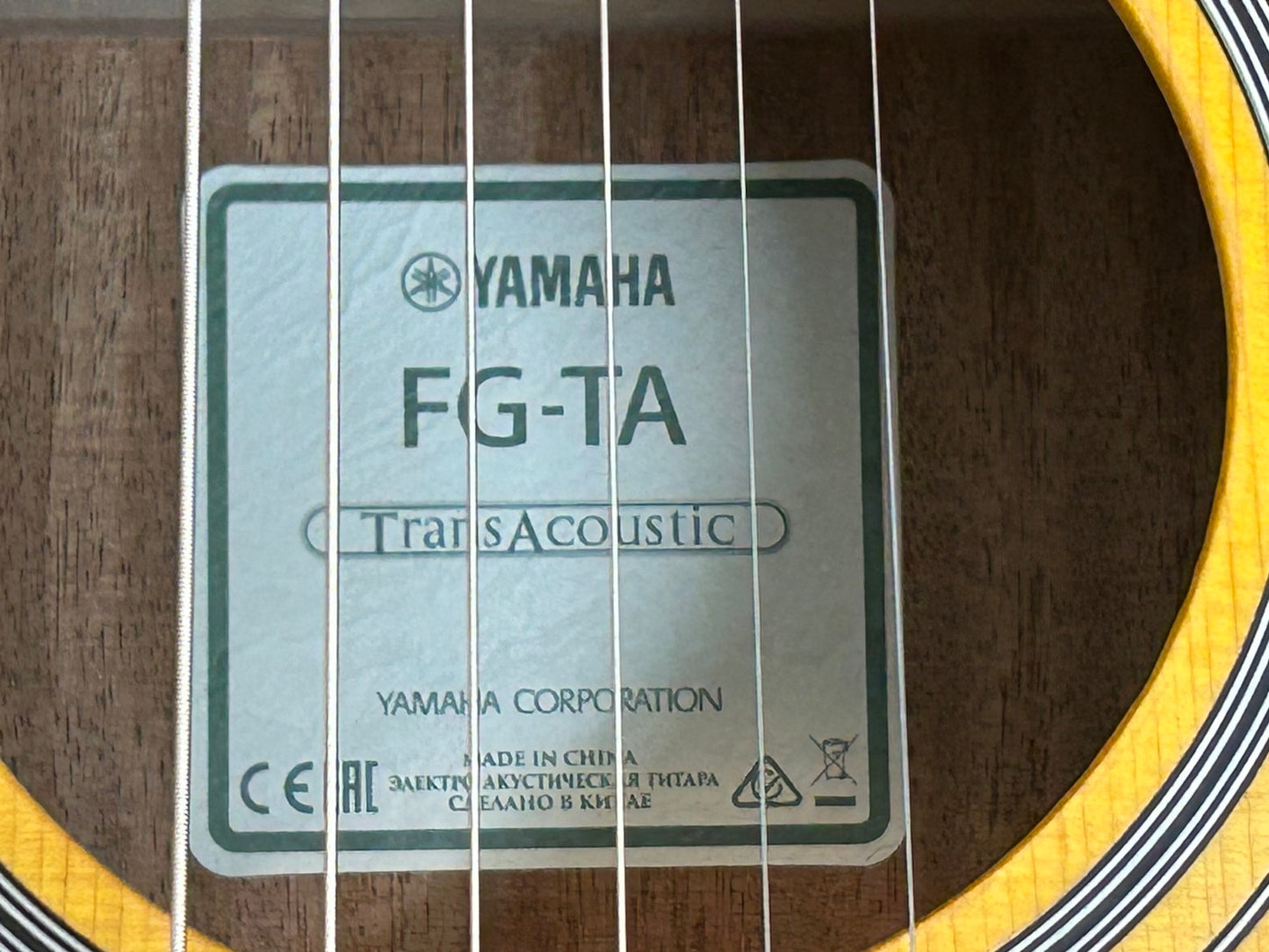 【中古】YAMAHA  ヤマハ  アコースティックギター FS-TA